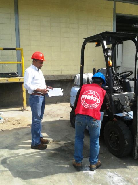 MAKRO CIUDAD GUAYANA RECIBIÓ FORMACIÓN EN 