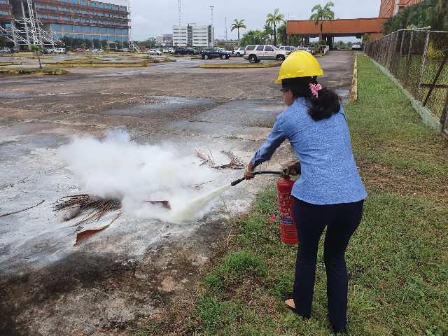 MANEJO DE EXTINTORES PORTÁTILES, GMV, MATURÍN