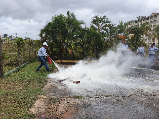 MANEJO DE EXTINTORES PORTÁTILES, GMV, MATURÍN